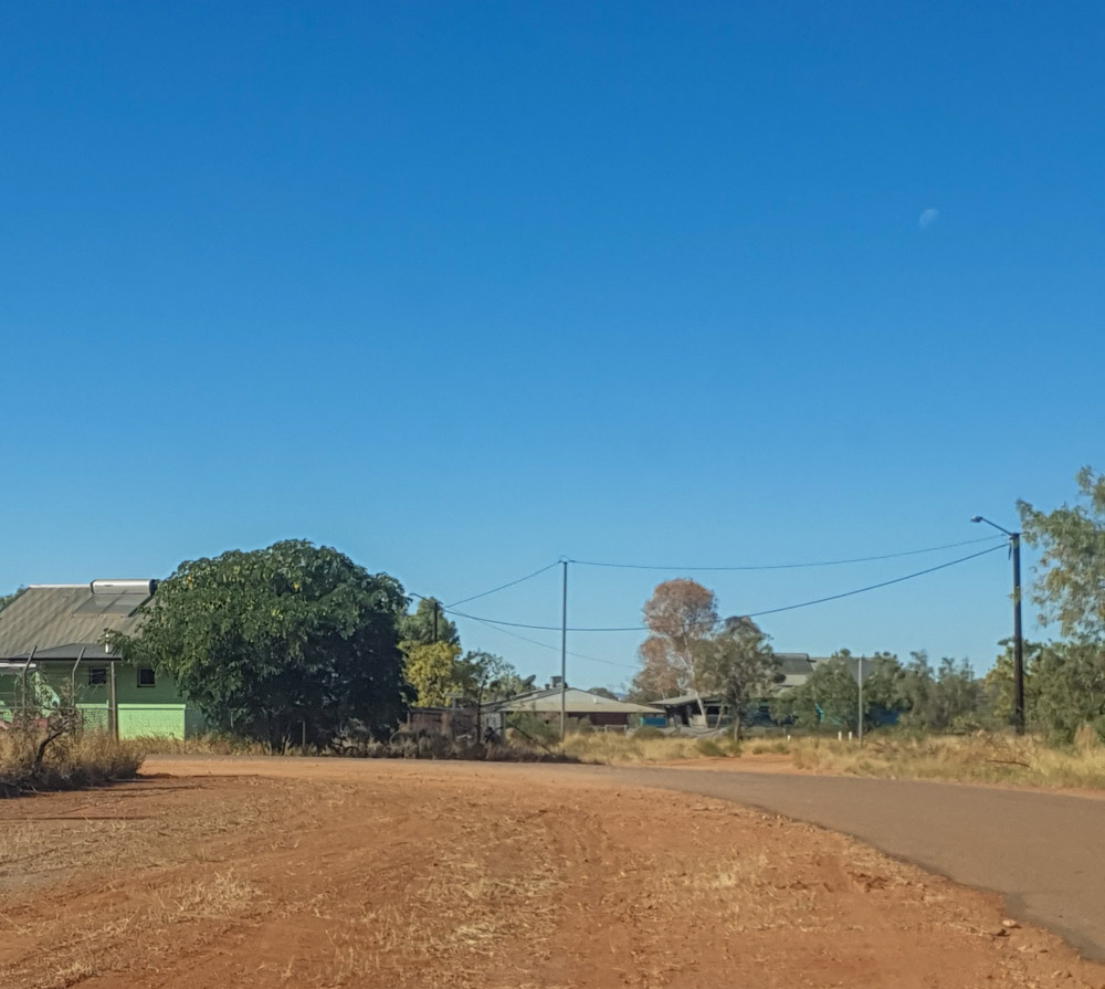 A very clean road verge.